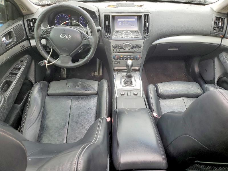 2012 INFINITI G37 SEDAN JOURNEY — Фото 8 из 12