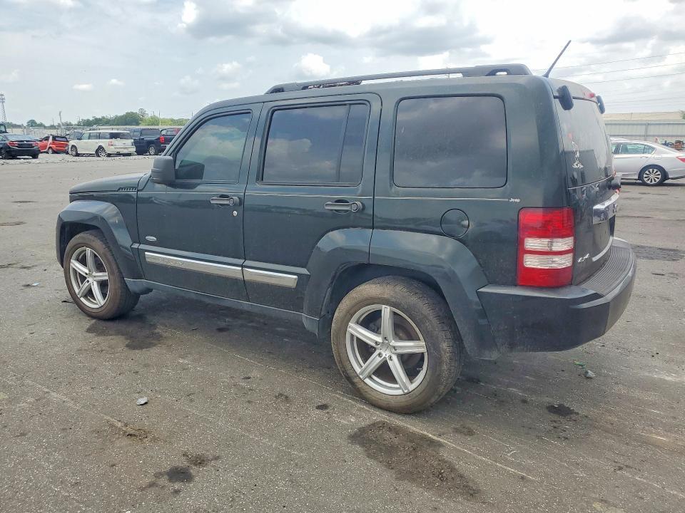 2012 JEEP LIBERTY SPORT — Фото 2 из 12