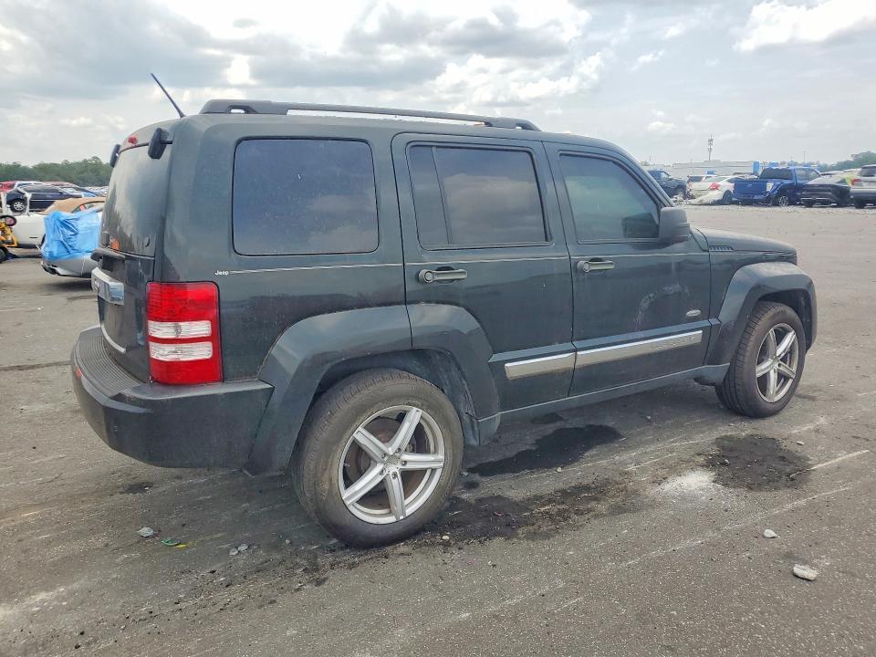 2012 JEEP LIBERTY SPORT — Фото 3 из 12