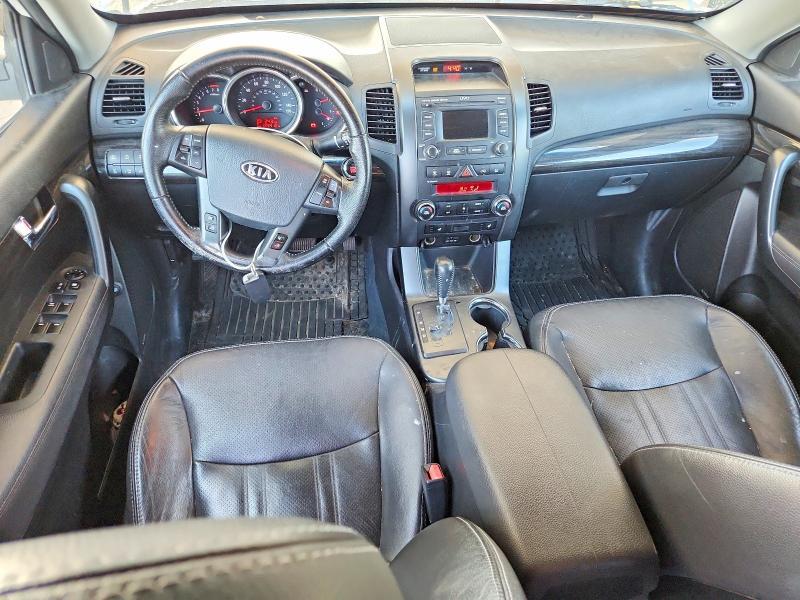 2012 KIA SORENTO EX — Фото 8 из 13