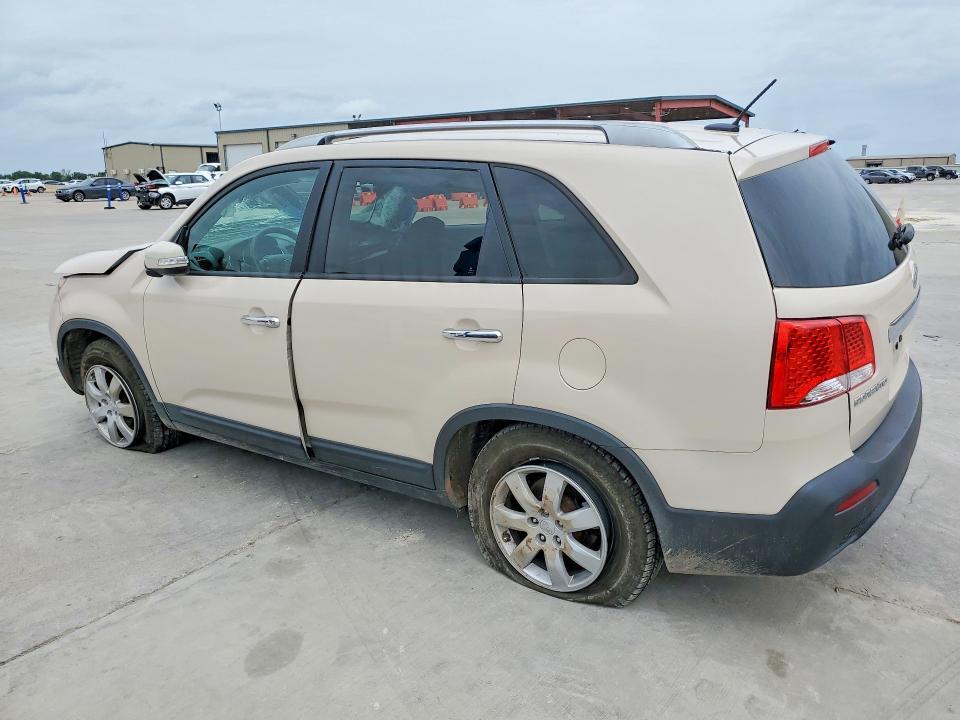 2012 KIA SORENTO LX — Фото 2 из 13