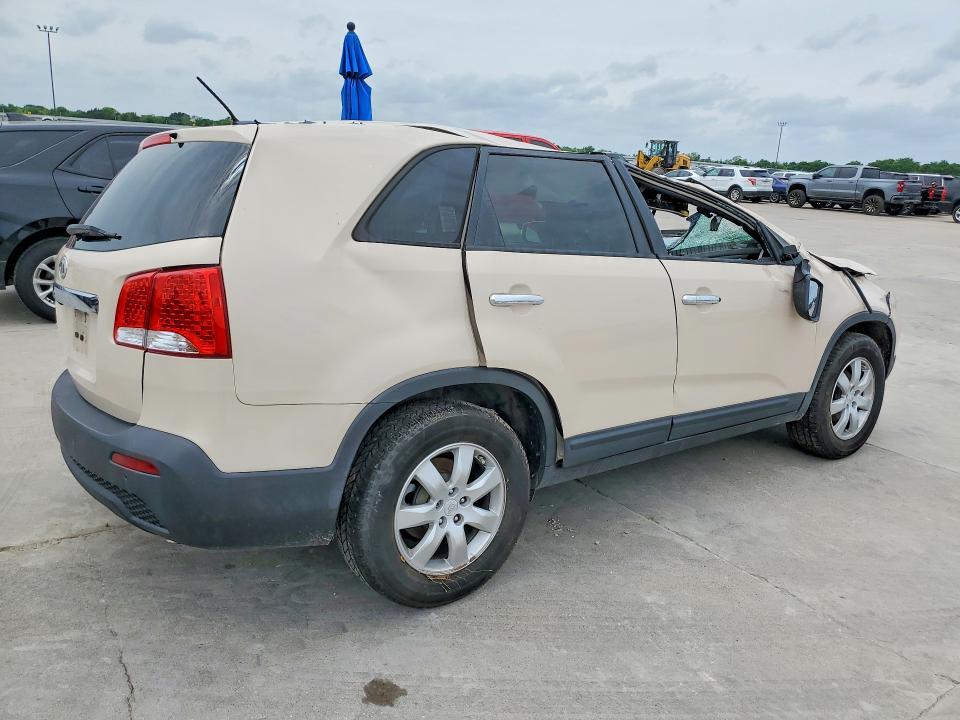 2012 KIA SORENTO LX — Фото 3 из 13