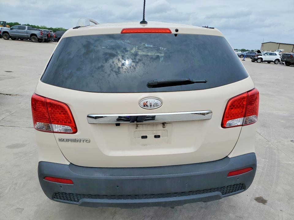 2012 KIA SORENTO LX — Фото 6 из 13