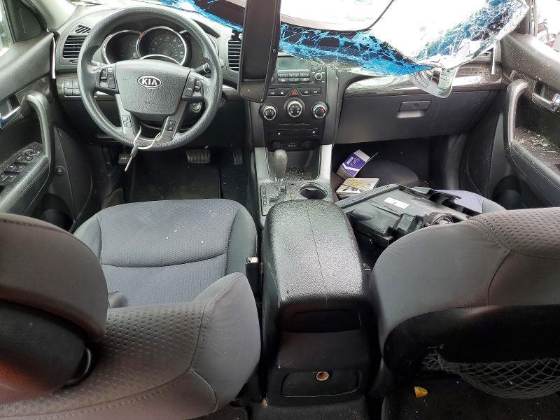 2012 KIA SORENTO LX — Фото 8 из 13