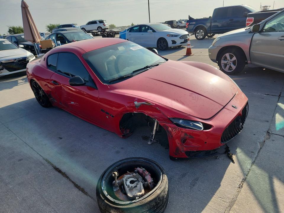 ZAM45KLA2C0060624 2012 MASERATI GRANTURISMO photo no. 4