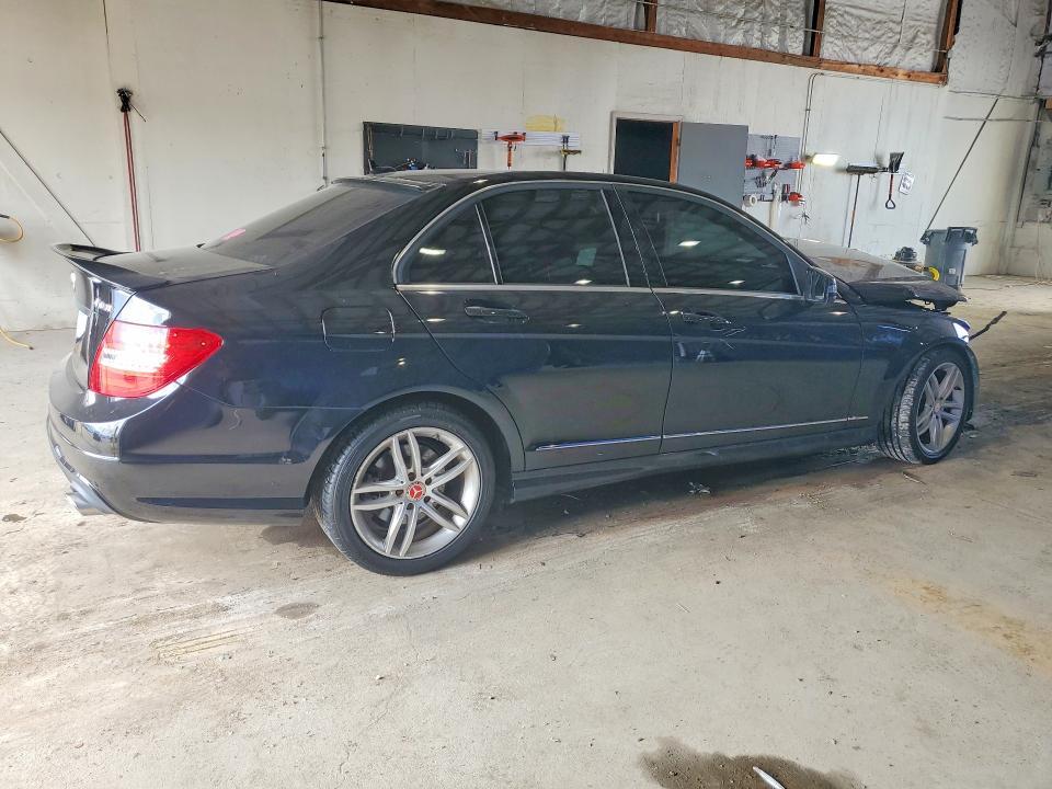 2012 MERCEDES-BENZ C 300 4MATIC — Фото 3 из 12