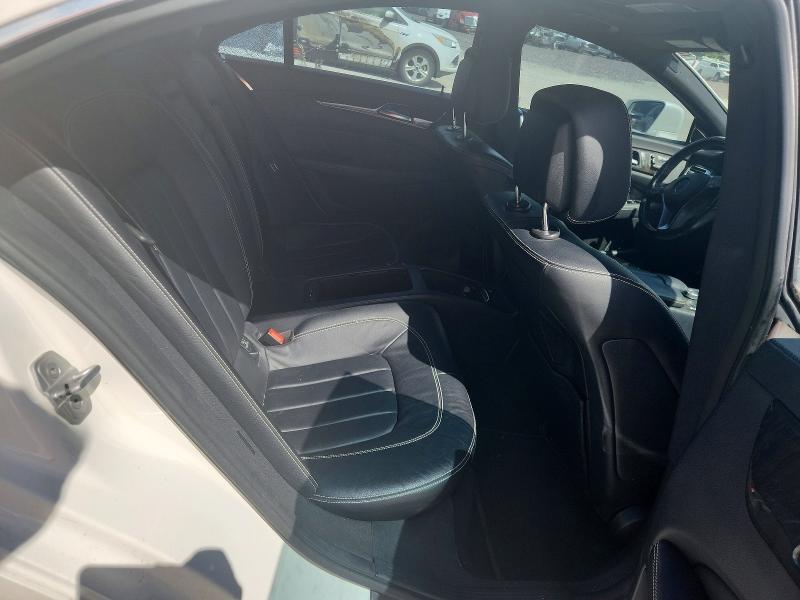 2012 MERCEDES-BENZ CLS 550 4MATIC — Фото 10 из 13