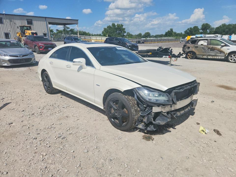 2012 MERCEDES-BENZ CLS 550 4MATIC — Фото 4 из 13