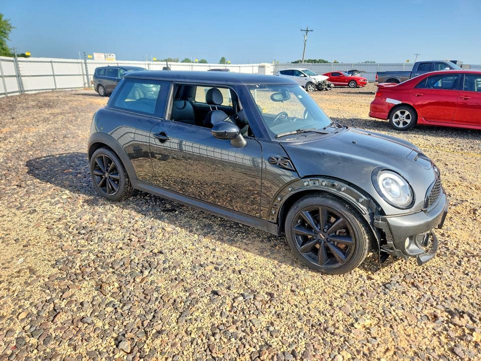 2012 MINI COOPER S — Фото 4 из 13