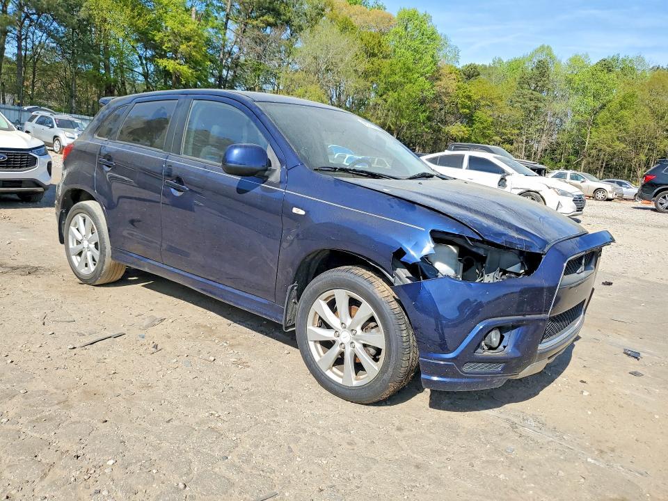 2012 MITSUBISHI OUTLANDER SPORT SE — Фото 4 из 12