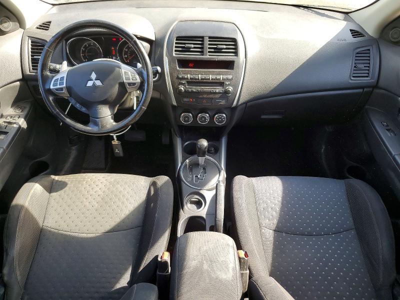 2012 MITSUBISHI OUTLANDER SPORT SE — Фото 8 из 12