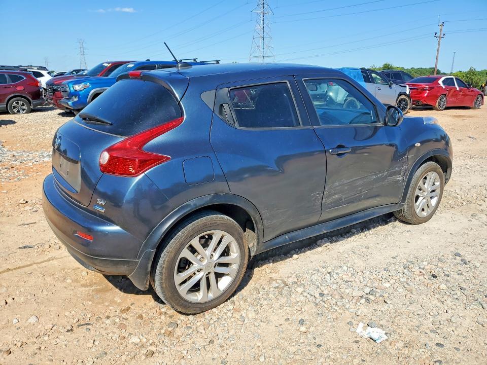 2012 NISSAN JUKE S — Фото 3 из 12