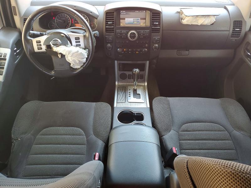 2012 NISSAN PATHFINDER S — Фото 8 из 13