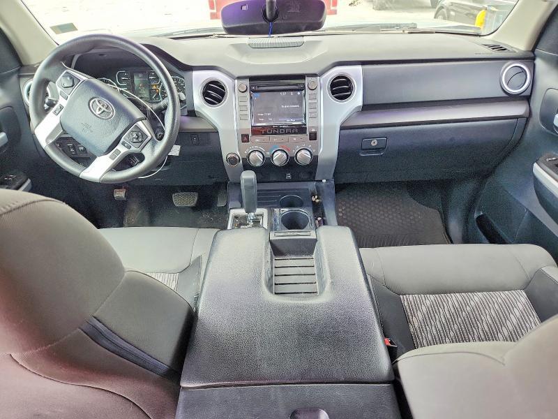 2018 TOYOTA TUNDRA SR5 — Фото 8 из 13