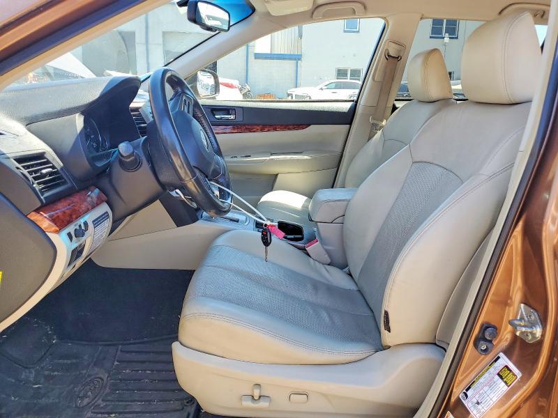 2012 SUBARU OUTBACK 3.6R LIMITED — Фото 7 из 12