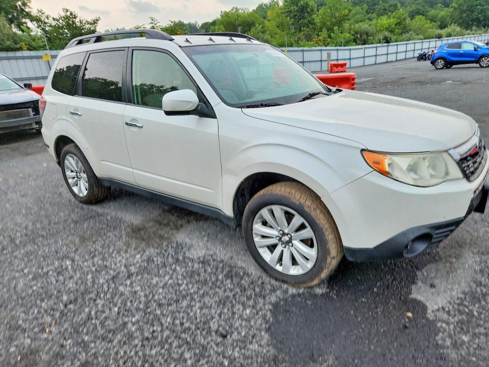2012 SUBARU FORESTER 2.5X PREMIUM — Фото 4 из 13
