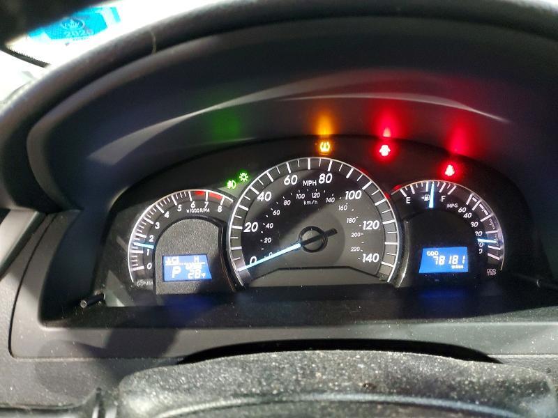 2012 TOYOTA CAMRY SE — Фото 9 из 13