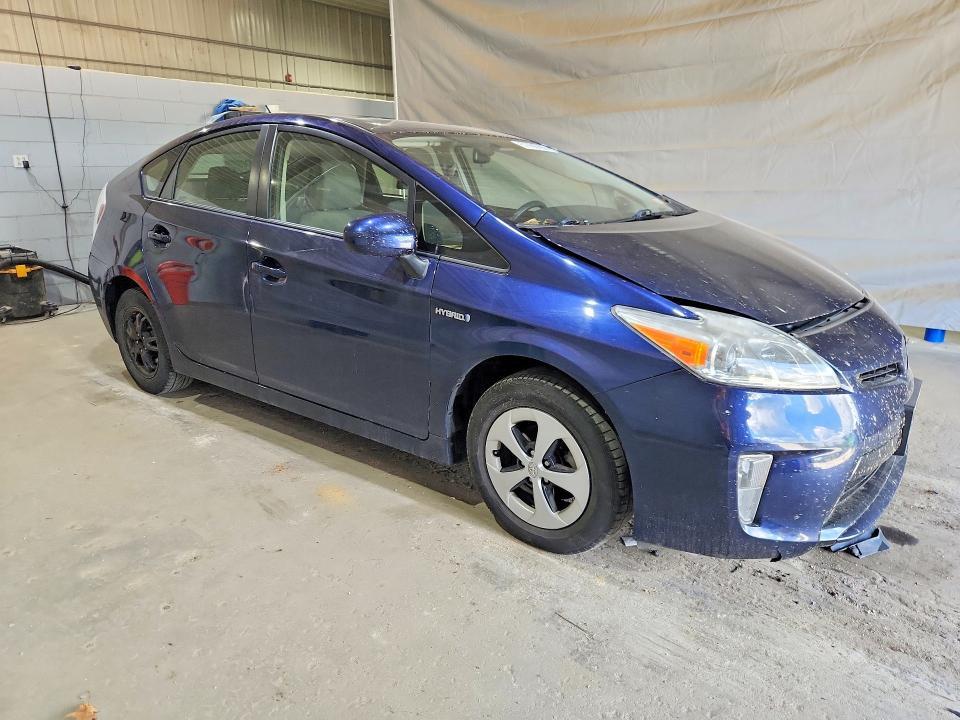 2012 TOYOTA PRIUS THREE — Фото 4 из 12