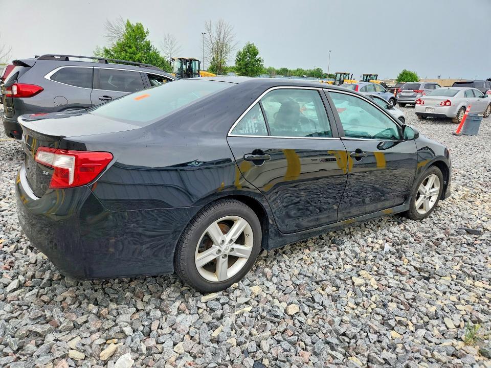 4T1BF1FK9CU175023 2012 TOYOTA CAMRY photo no. 3