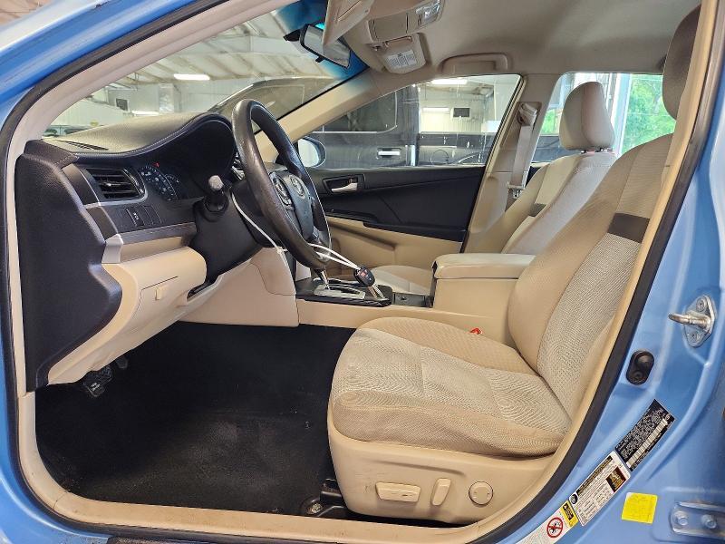 2012 TOYOTA CAMRY LE — Фото 7 из 12