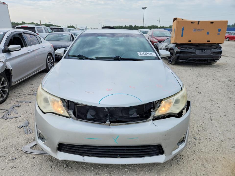 2012 TOYOTA CAMRY XLE — Фото 5 из 12