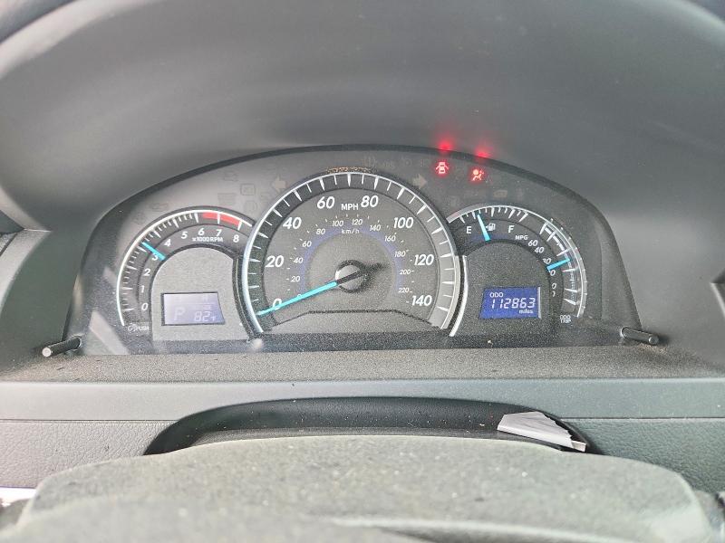 2012 TOYOTA CAMRY XLE — Фото 9 из 12