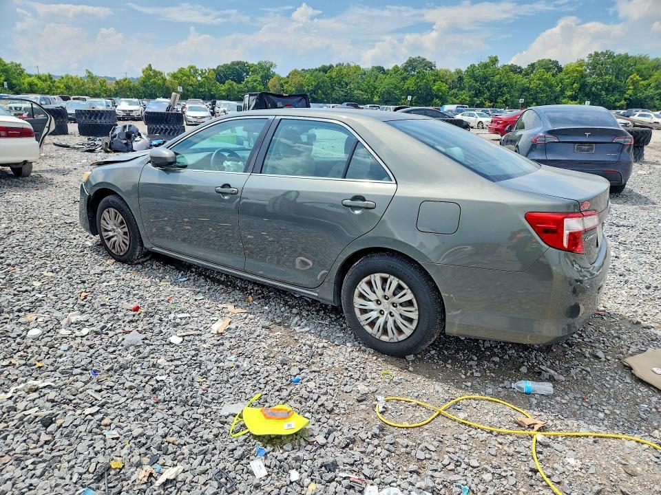 4T1BF1FKXCU503081 2012 TOYOTA CAMRY photo no. 2