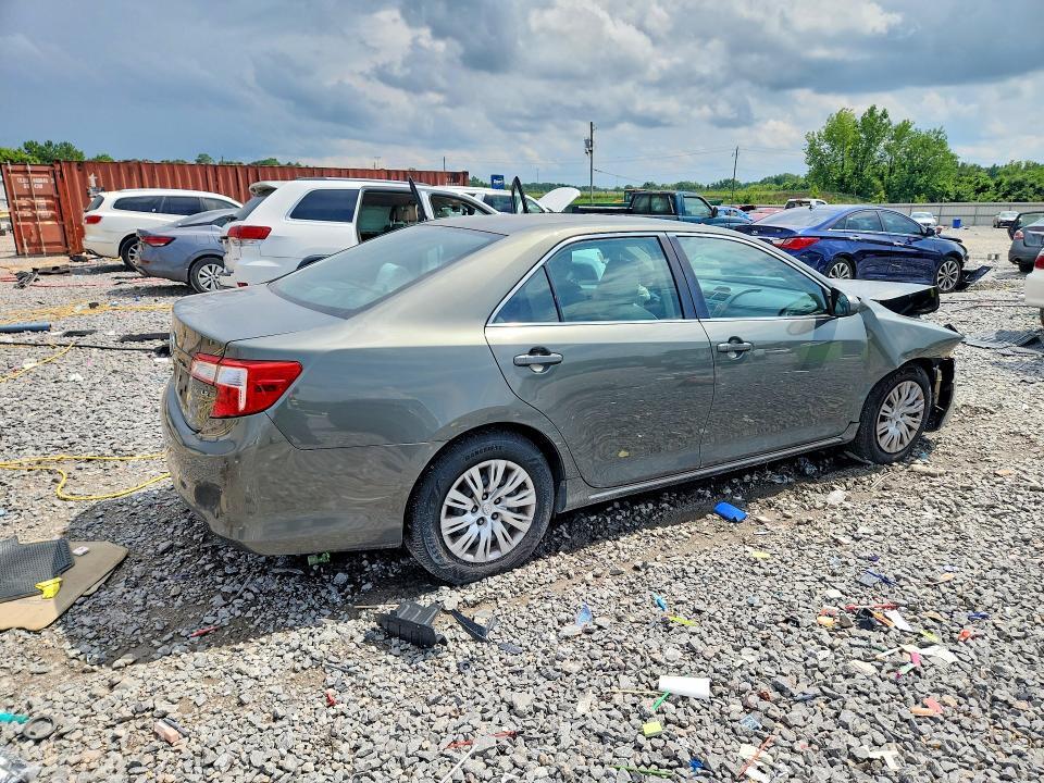 4T1BF1FKXCU503081 2012 TOYOTA CAMRY photo no. 3