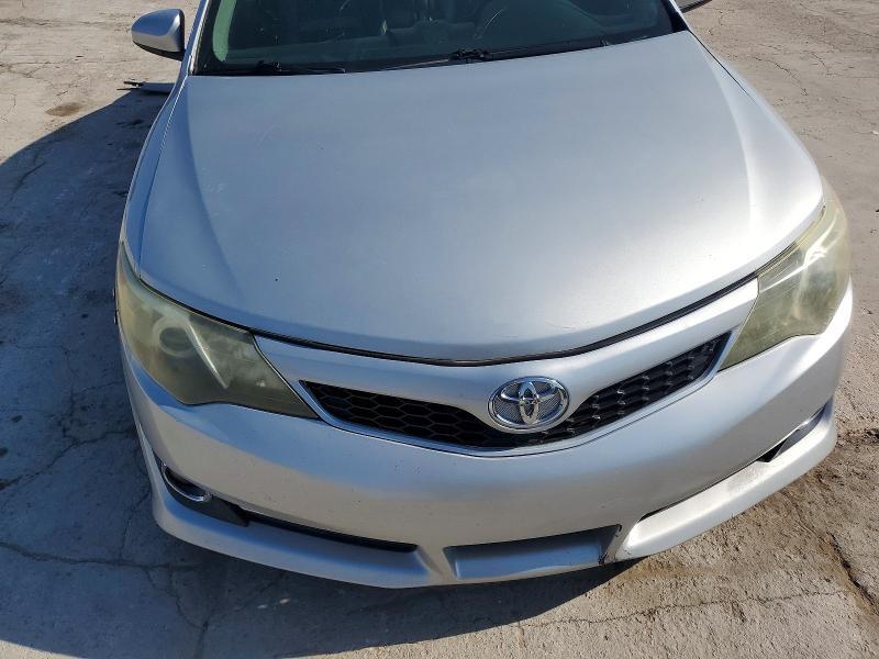 2012 TOYOTA CAMRY SE — Фото 11 из 12
