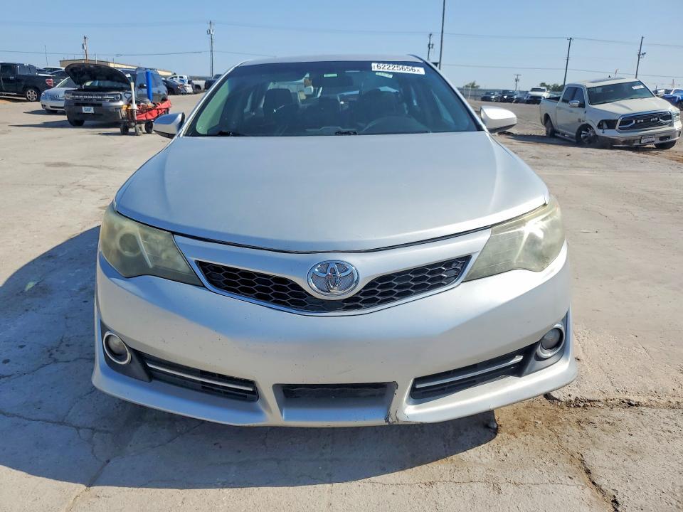 2012 TOYOTA CAMRY SE — Фото 5 из 12
