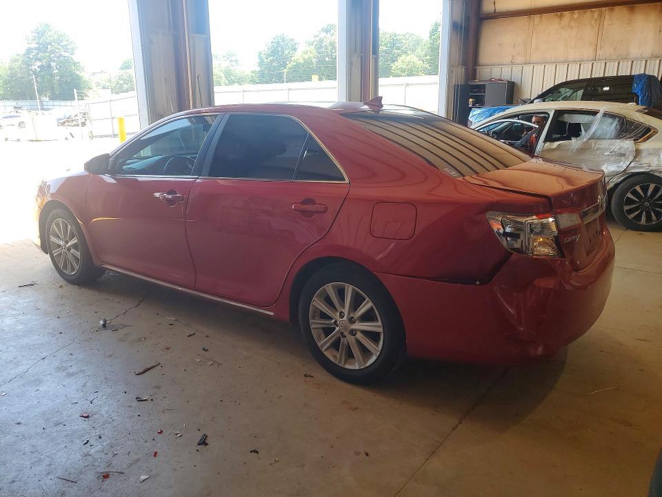 2012 TOYOTA CAMRY XLE V6 — Фото 2 из 12