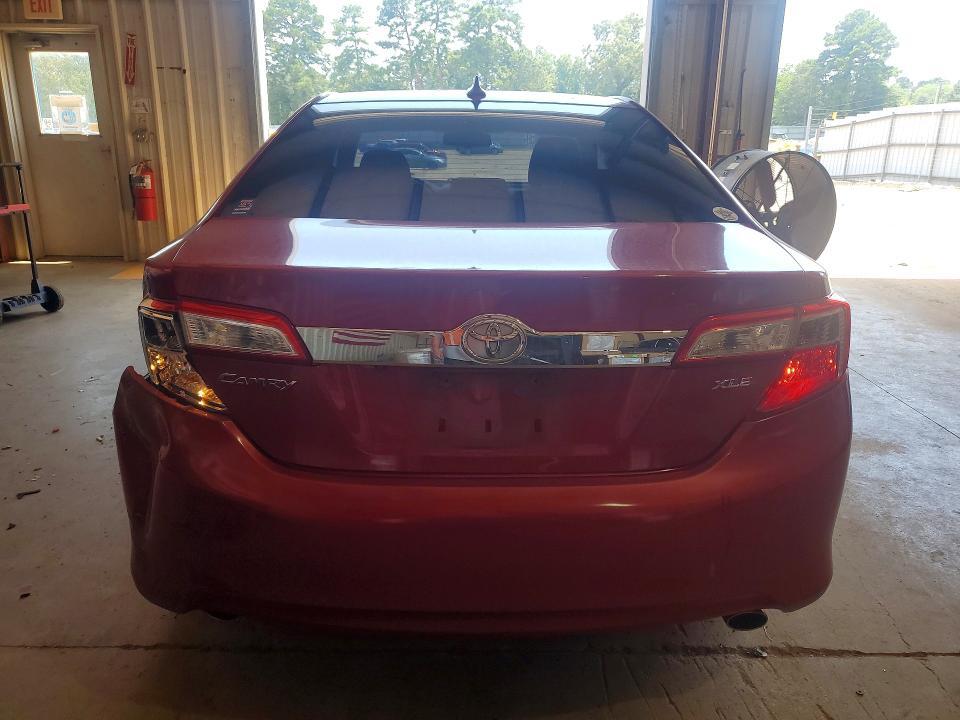 2012 TOYOTA CAMRY XLE V6 — Фото 6 из 12