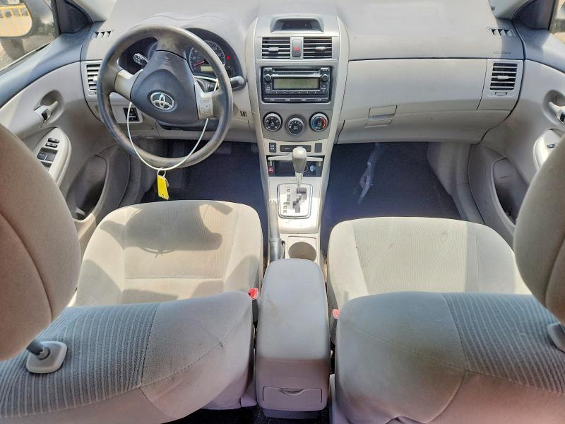 2012 TOYOTA COROLLA LE — Фото 8 из 12