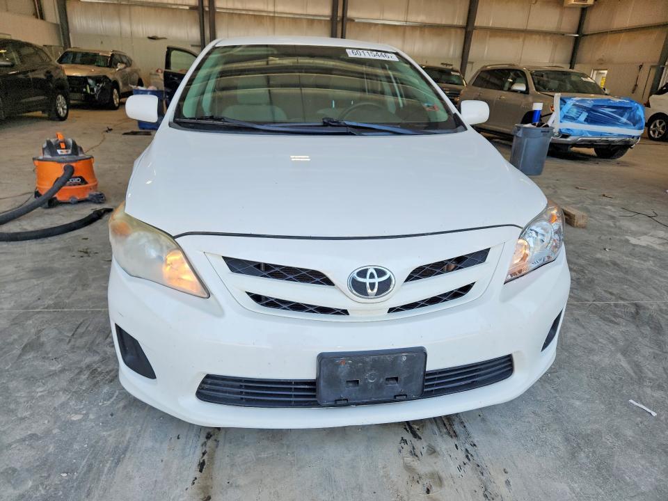2T1BU4EE6CC765670 2012 TOYOTA COROLLA photo no. 5