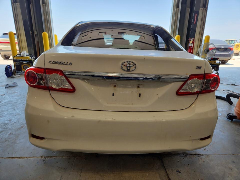 2T1BU4EE6CC765670 2012 TOYOTA COROLLA photo no. 6