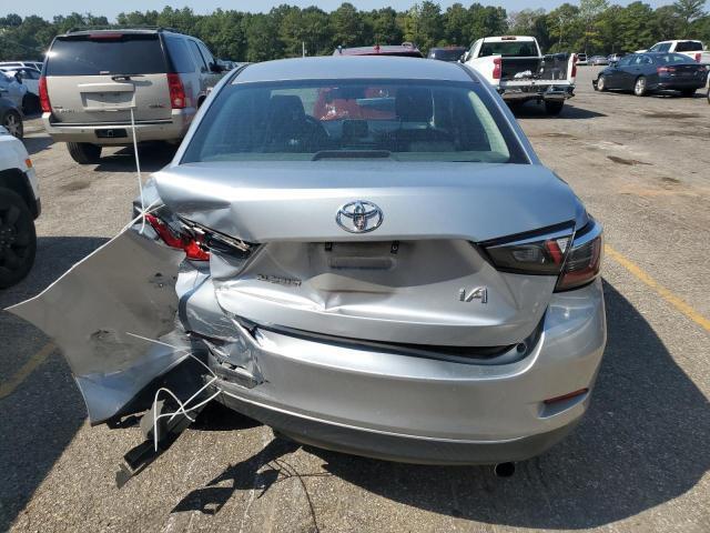 3MYDLBYV9JY307325 2018 TOYOTA YARIS IA photo no. 6