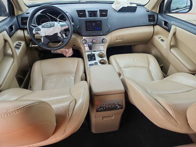 2012 TOYOTA HIGHLANDER BASE — Фото 8 из 14