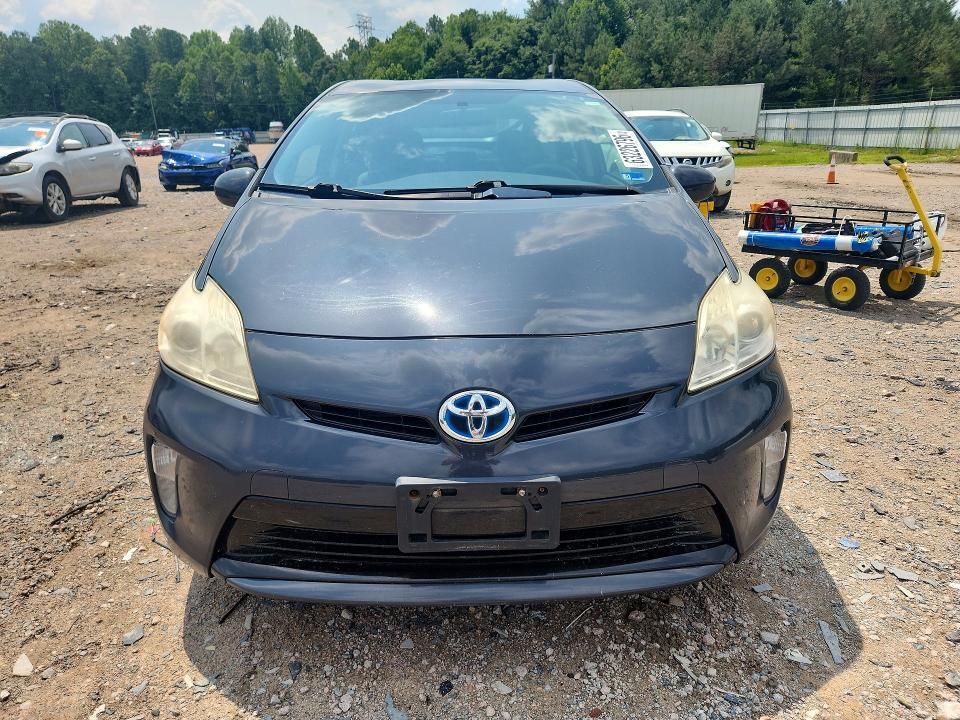 2012 TOYOTA PRIUS TWO — Фото 5 из 12
