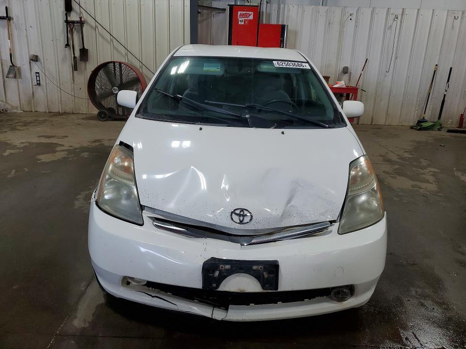 2012 TOYOTA PRIUS BASE — Фото 5 из 12