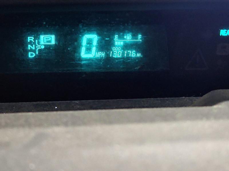 2012 TOYOTA PRIUS BASE — Фото 9 из 12