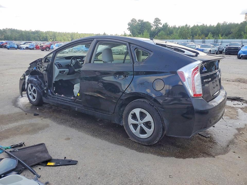 2012 TOYOTA PRIUS TWO — Фото 2 из 13