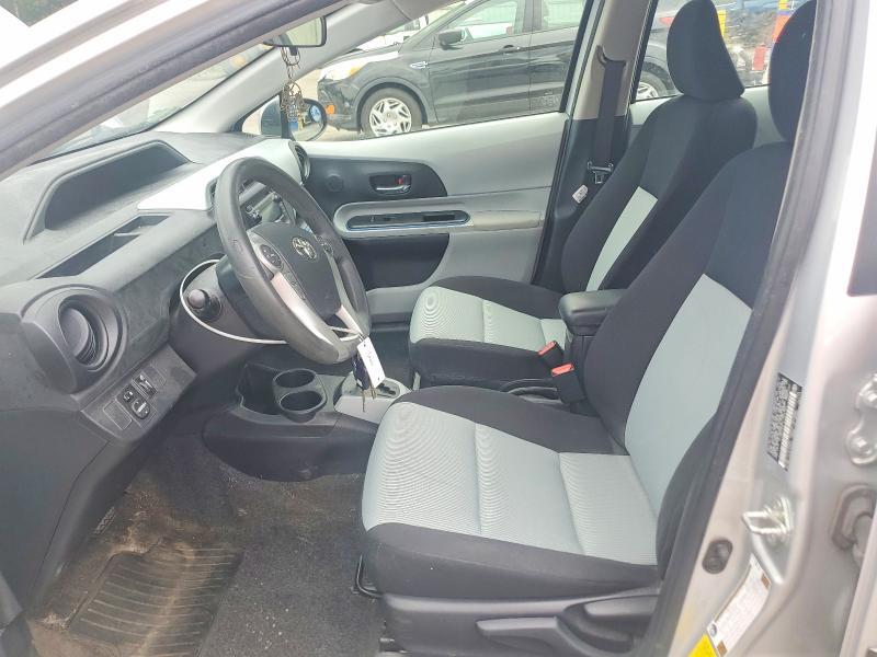 2012 TOYOTA PRIUS C TWO — Фото 7 из 13