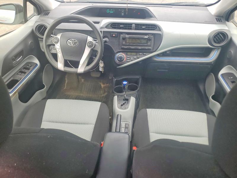 2012 TOYOTA PRIUS C TWO — Фото 8 из 13