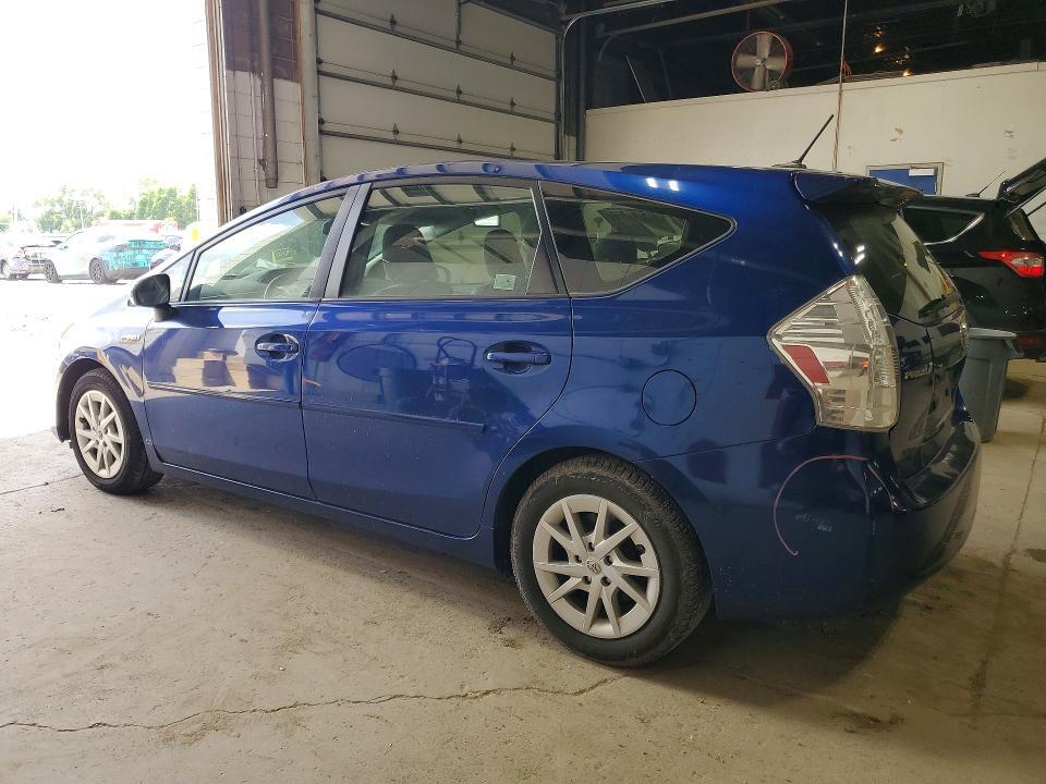 2012 TOYOTA PRIUS V THREE — Фото 2 из 12