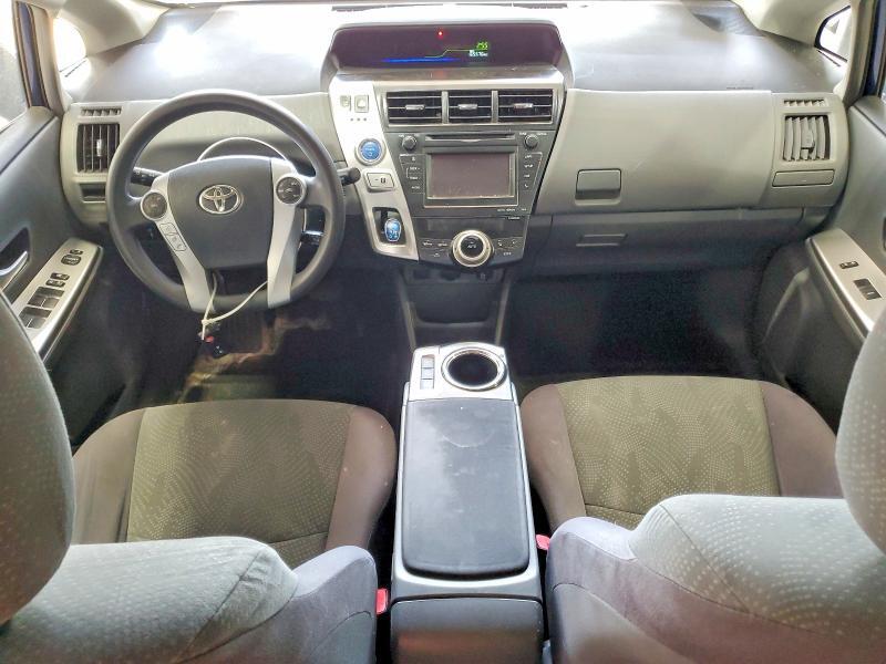 2012 TOYOTA PRIUS V THREE — Фото 8 из 12