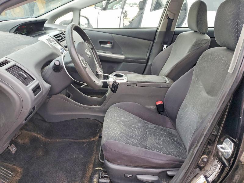 2012 TOYOTA PRIUS V TWO — Фото 7 из 12