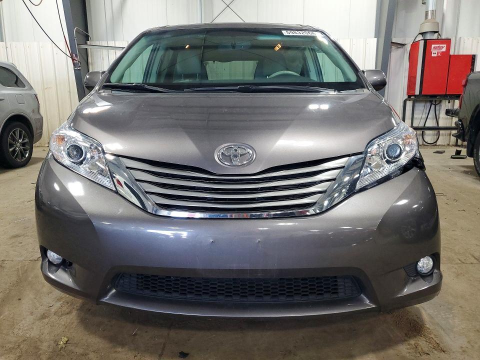2012 TOYOTA SIENNA XLE 7-PASSENGER AUTO ACCESS SE — Фото 5 из 13