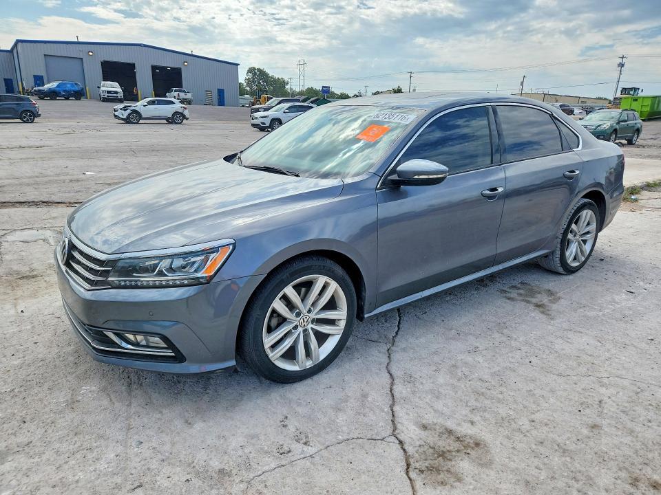 1VWBA7A31JC019726 2018 VOLKSWAGEN PASSAT photo no. 1