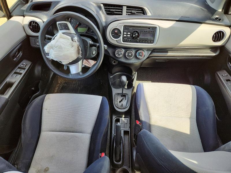 2012 TOYOTA YARIS 5-DOOR L — Фото 8 из 13