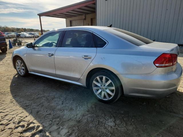1VWBP7A37CC036452 2012 VOLKSWAGEN PASSAT photo no. 2
